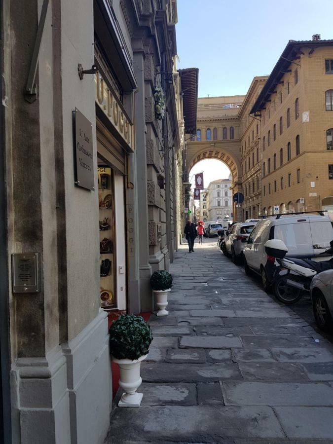 Duomo Luxury Apartment "Palazzo Del Re" Florença Exterior foto